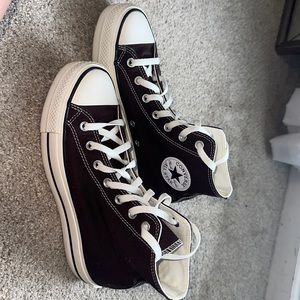 Brown platform converse